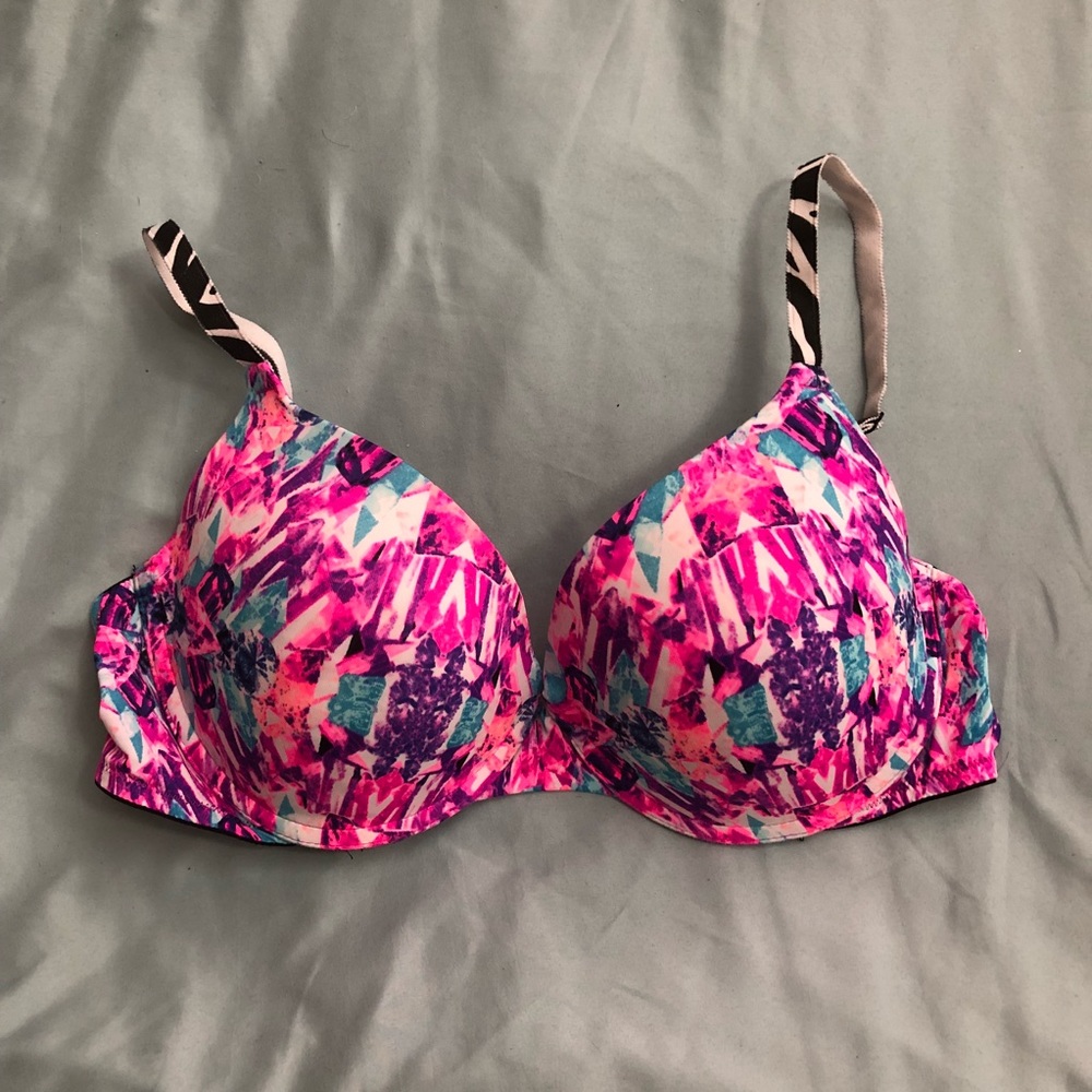 Pink by Victoria’s Secret Bra